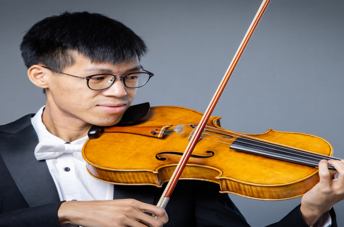 Lung Kwan Wai Kenny 龍君蔚 